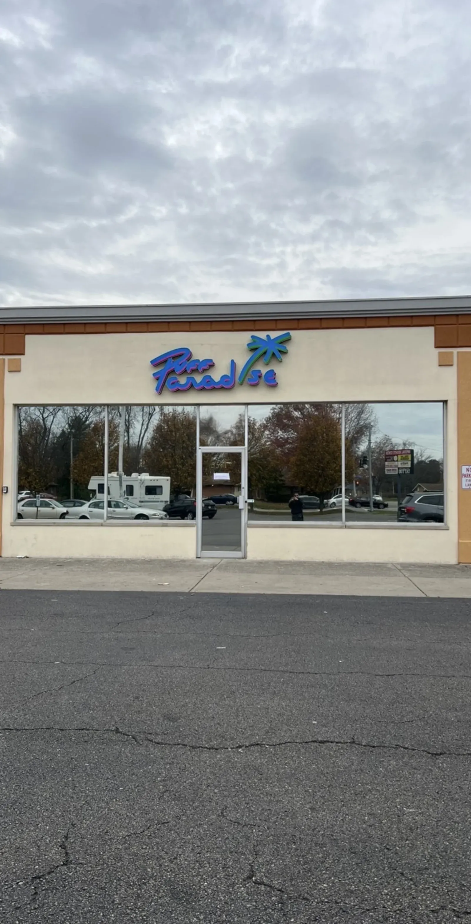 Commercial window tinting on a building in Mason Ohio